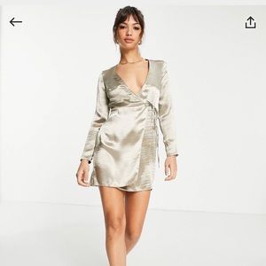ASOS NEW WITH TAGS wrap mini dress in high shine satin. US size 8. Fits to size